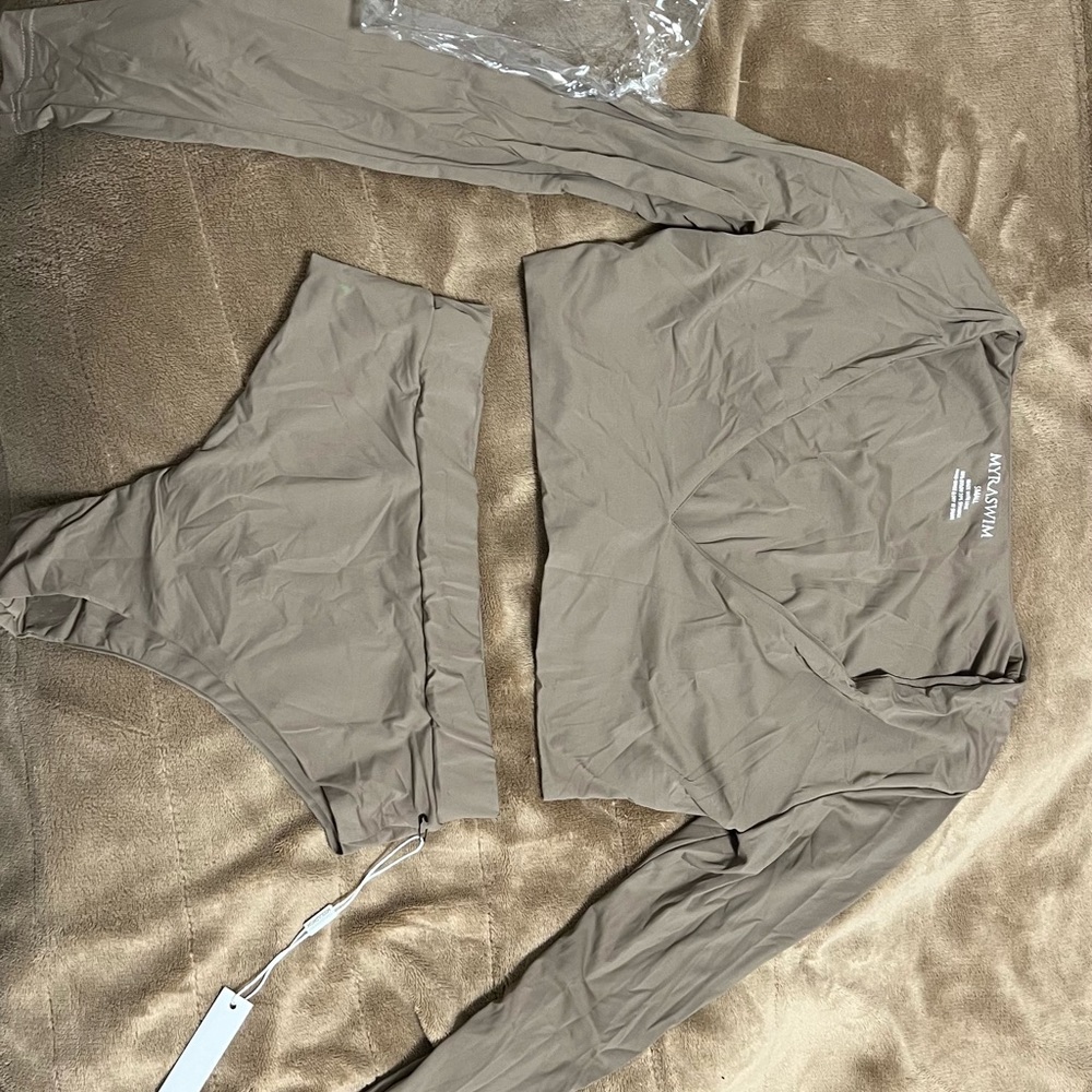 Myra swim Skylar Top and Hugo Bottoms.